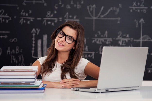 Estudiantes del programa Bachillerato por Ciclos